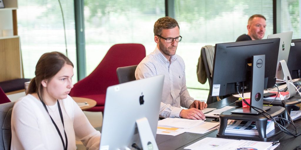 ADVANTAGES OF USING A LOCAL IT PROVIDER